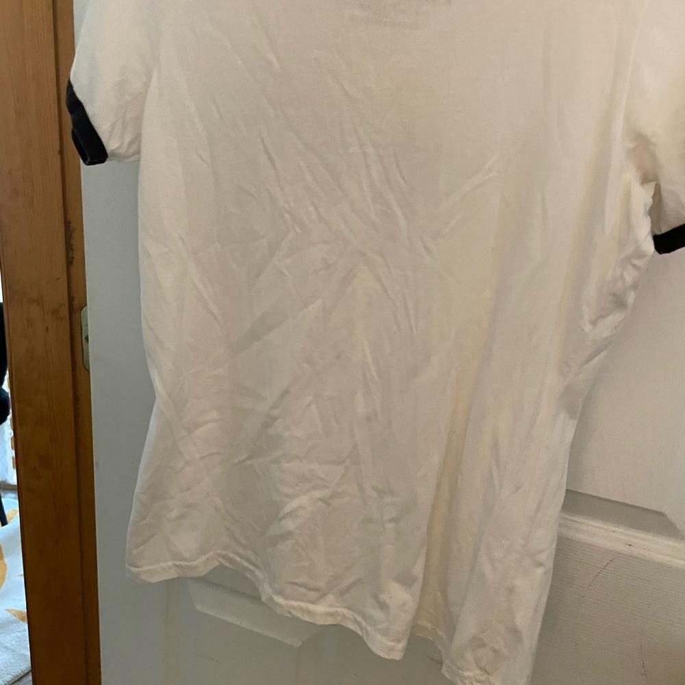 BoxLunch Central Perk Women's Tee - White - Picture 2 of 3